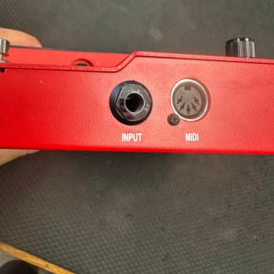 DigiTech Whammy 5 Pitch Shift Pedal  - Red image 4