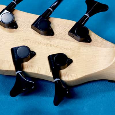 Warwick Rockbass Corvette Basic 5 2010s - Ocean Blue Transparent image 6
