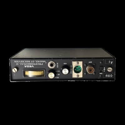 Vega Professional II Model 57 Wireless Mic System Lot 1973 image 2
