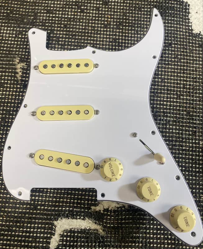 MIE Music Loaded Strat Pickguard - Vintage Style Handwound Strat Pickups With CTS Pots image 1