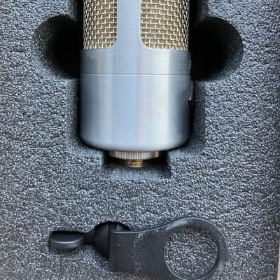 Soyuz Microphones 1973 Large Diaphragm Cardioid Condenser Microphone 2022 - Present - Nickel image 3