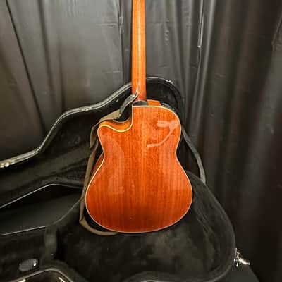 Ibanez AEF18-NT Acoustic Guitar W/Fender Case) image 5