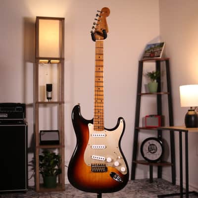 Fender Custom Shop LTD 1954 Roasted Stratocaster Journeyman Relic - Roasted Maple Fingerboard, Wide-Fade 2-Color Sunburst image 16
