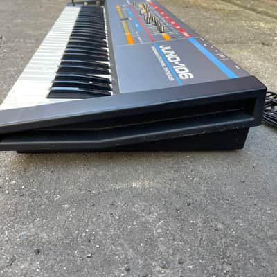 Roland Juno-106 61-Key Programmable Polyphonic Synthesizer image 4