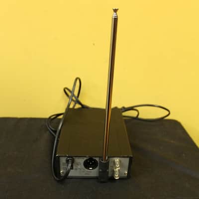 Sennheiser SKM 4031 / EM 1005 Wireless Vocal Set 1980's Germany image 3