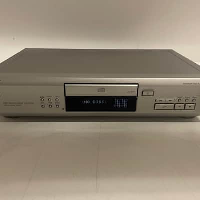 Sony - CDP-XE510 - CD-Player - Inc. Remote image 2