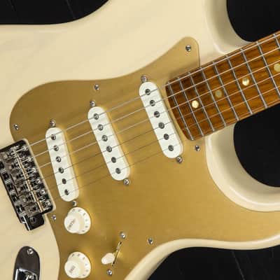 Fender Custom Shop American Custom Strat NOS - Maple Neck - Honey Blonde image 21