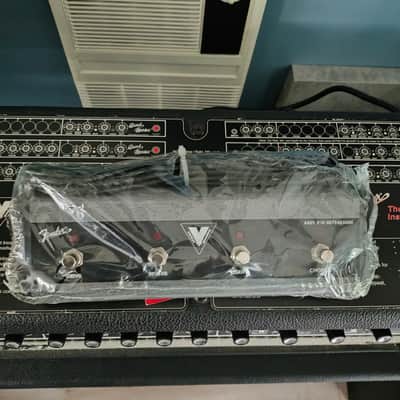 Fender Bandmaster VM Head + Matching 2x12 Cab - MINT! image 4