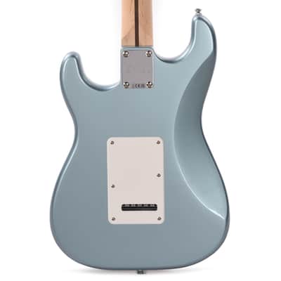 Squier Affinity Series Stratocaster Junior HSS Ice Blue Metallic image 3