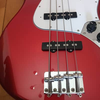 Fender Jazzbass 2014 - Candy Apple Red image 6