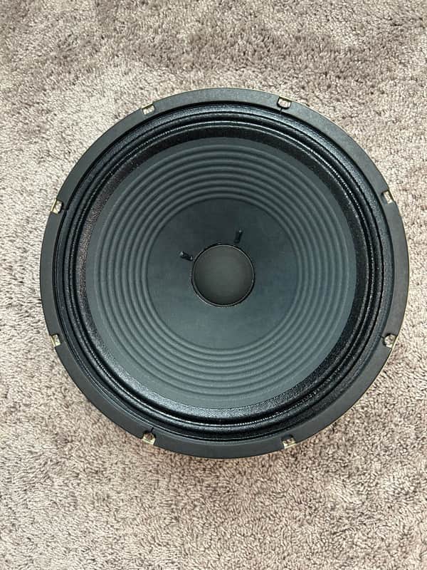 Celestion G12 V-Type 12" 70-Watt 16ohm Guitar Amp Speaker