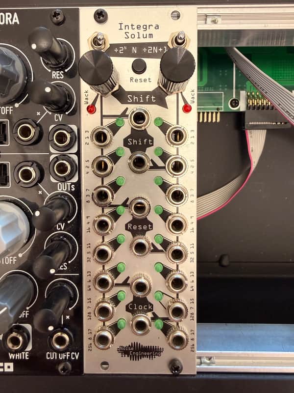 Noise Engineering Integra Solum 2017 - 2019 - Silver image 1