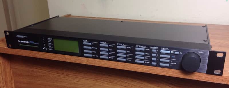 T.C. Electronic M2000 Studio Effects Processor Black image 1