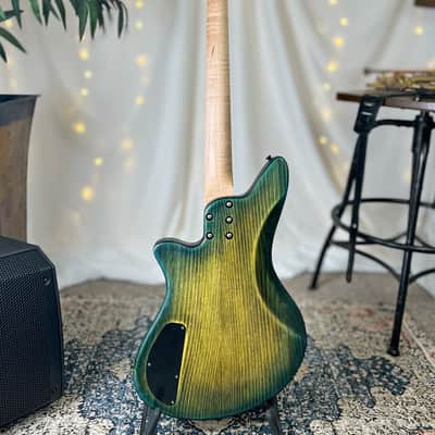 Jacqueline J2-32 32-Inch Medium-Scale Bass in Dragonskin with Fralin Jazz Bass Pickup Set and Leo Quan Badass Hardware image 5