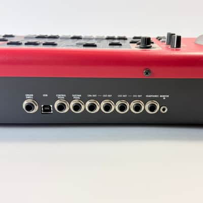 Nord Stage 2 SW73 Compact Semi-Weighted 73-Key Digital Piano (Warranty / Bag) image 6
