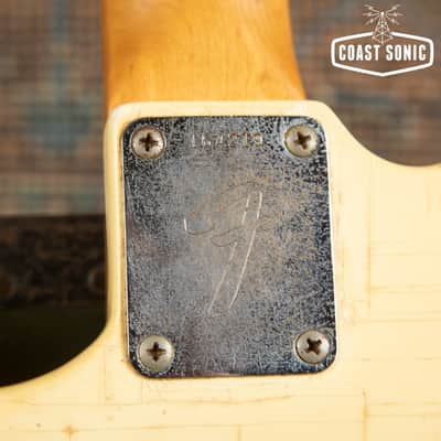 Vintage 1967 Fender Mustang with original case image 15