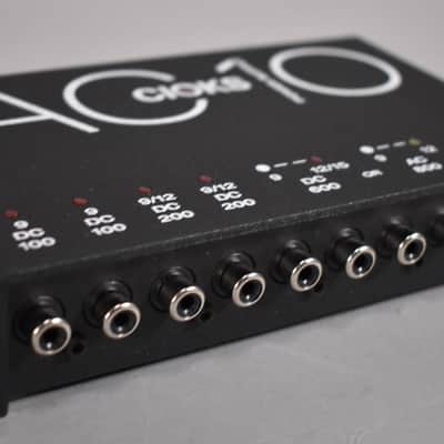 CIOKS AC10 Pedal Power Supply w/Box image 4