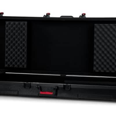 Gator TSA ATA Molded 88 Note Keyboard Case w/Wheels image 3