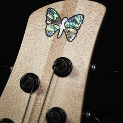 Fodera Emperor 5 Standard Special Figured Redwood 2025 (9,55 Lbs.) image 4