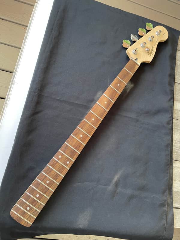 Squier Affinity pj bass neck 2023 image 1
