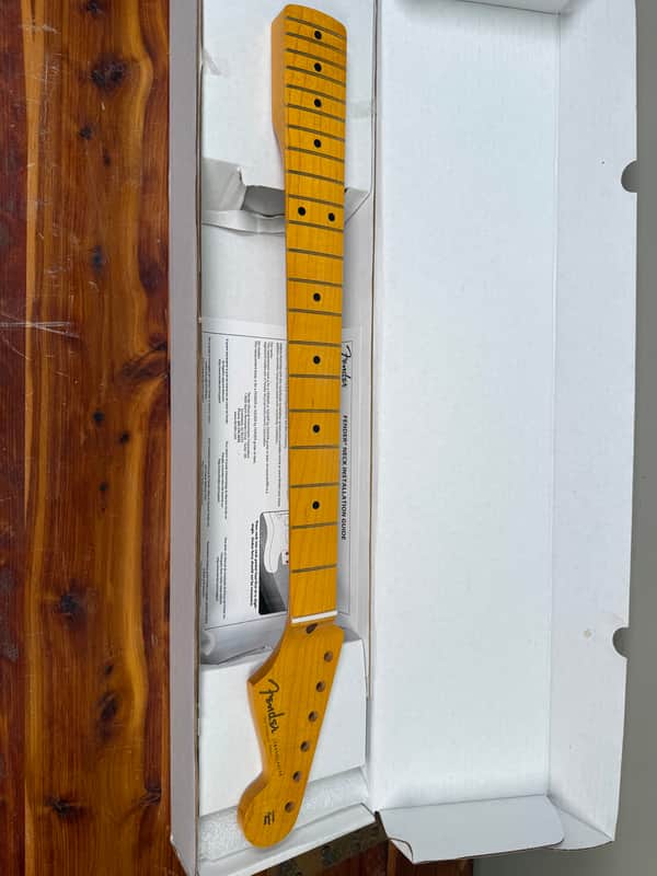 Fender 50's Strat Neck - Nitro finish 2010's - Nitrocellulose Lacquer image 1