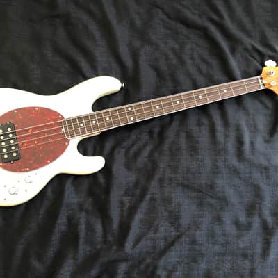 Ernie Ball Music Man  Ernie Ball Music Man BFR  11/90 4-string Bass Old Smoothie  w/ Hard Case 2017 image 10