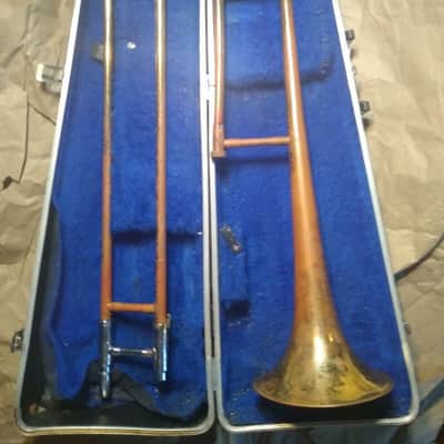 Holton Collegiate Trombone, with case and mouthpiece, USA. Acceptable condition image 2