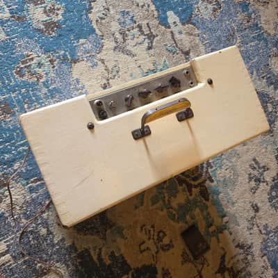 1960 Gibson Gibsonette Tremolo GA-8T Discoverer - 1x12 - Tube Combo Amp image 8
