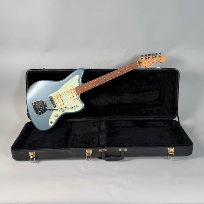2023 Fender Jazzmaster Ice Blue Metallic CME Limited Edition