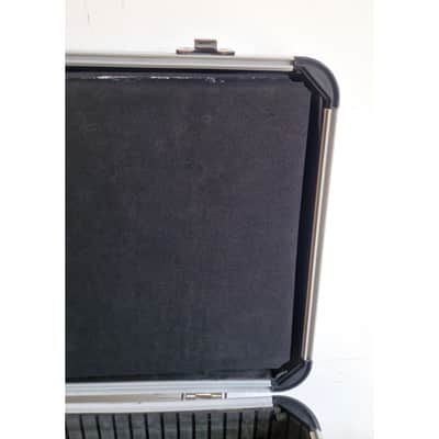 Unbranded Metal Case - Carry Handle – Tool Case - Good image 12
