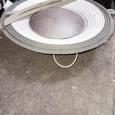 Jbl 2209h 12" 1200w image 2