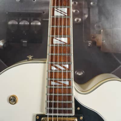1997 Washburn J-9 Hollowbody w/ Bigsby – White – OHSC image 3