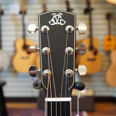 Larrivee OM-05 Old Town School Spec Sitka Spruce/Mahogany Acoustic Guitar w/Satin Neck, JCL Logo, Hard Case image 7