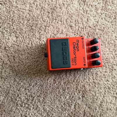 Boss MD-2 Mega Distortion (Silver Label) 2001 - Present - Red image 1