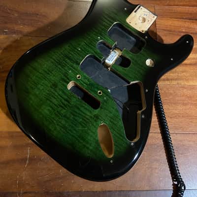 Fender Player Strat Stratocaster Flame Maple Plus Top Green Burst Alder Body image 2