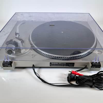 Technics SL-D202 Direct Drive Turntable Vintage Record Player image 8