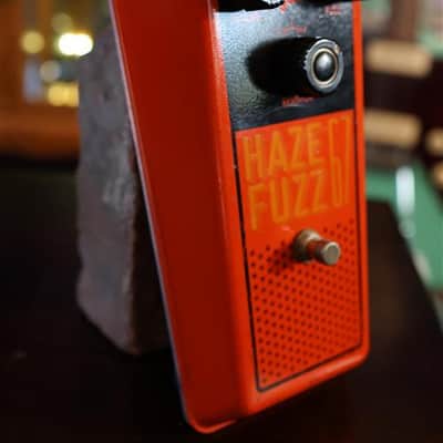 Isle of Tone Haze 67 Fuzz - USED image 6