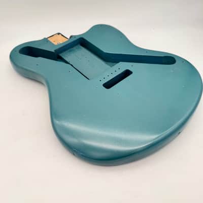 Fernandes Native Body Relic Metallic Blue BB6275 image 3