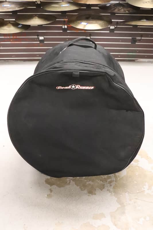 Road Runner 18x22 Bass Drum Bag Case image 1