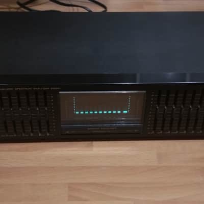 Marantz EQ551 vintage graphic equalizer image 1