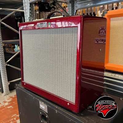 Fender   Blues Junior Iii Ltd. Sparkling Red image 3