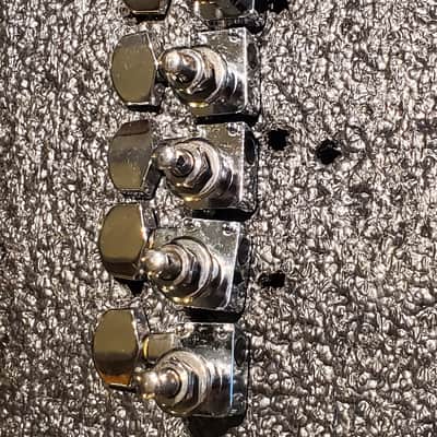 (#T442) Fender Six In Line Die-Cast Chrome Tuners image 2