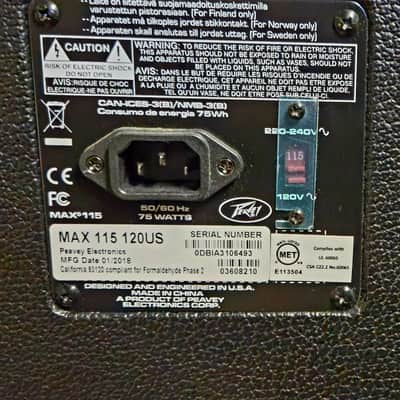Peavey MAX 115 Bass Combo Amp – 75W – Built-In Tuner – Wheels Installed image 3