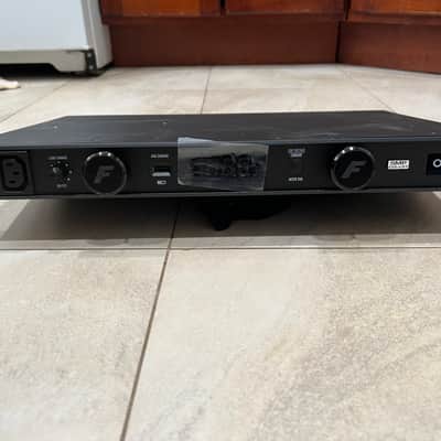 Furman PL-PRO-DMC E Power Conditioner with Voltmeter Black image 1