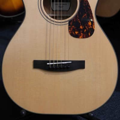 Furch Vintage 1 OOM SM a Sitka Spruce/African Mahogany Acoustic Guitar image 3