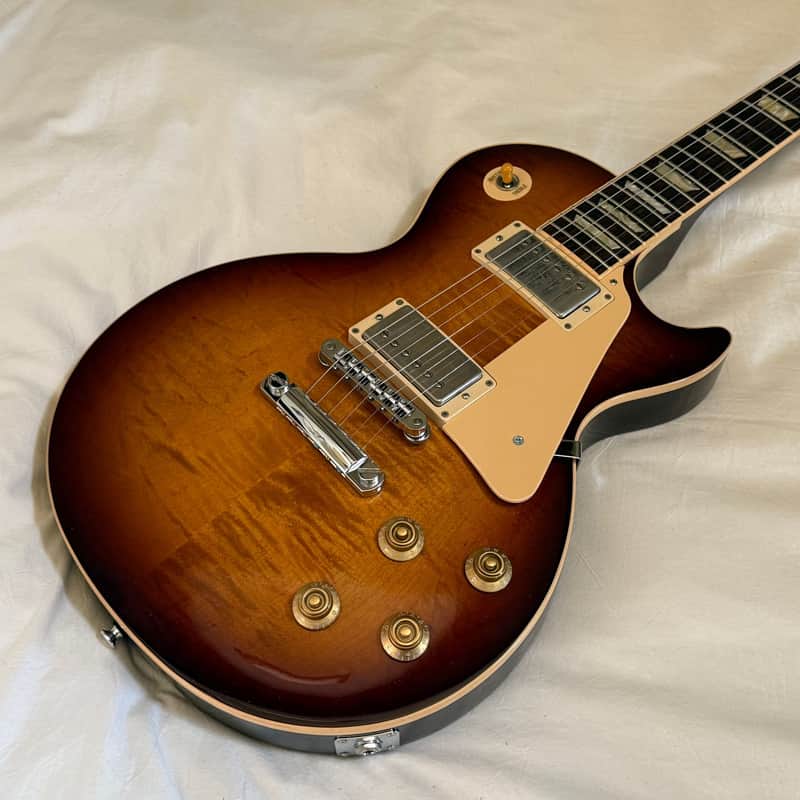 2012 Gibson Les Paul Standard - Desert Burst - Free Pro Setup
