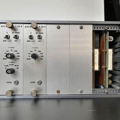 AKG delay image 2