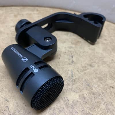 SENNHEISER E604 CARDIOID DYNAMIC MICROPHONE- MAKE OFFER! image 3