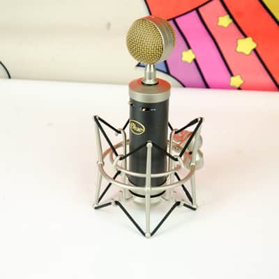 Used Blue Baby Bottle Large Diaphragm Cardioid Condenser Microphone, Dark Blue, Shock Mount image 2