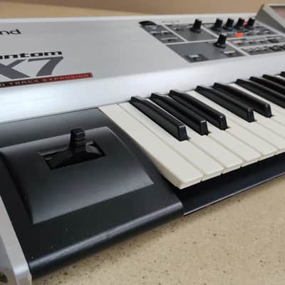 Roland Fantom-X7 76-Key Keyboard Workstation 2004 - 2008 - Silver image 7